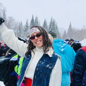 Meet your Posher, Chloé